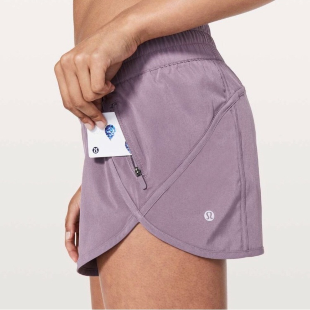 nwot Lululemon Tracker Short V *4" Smoked Mulberry 4 mid rise